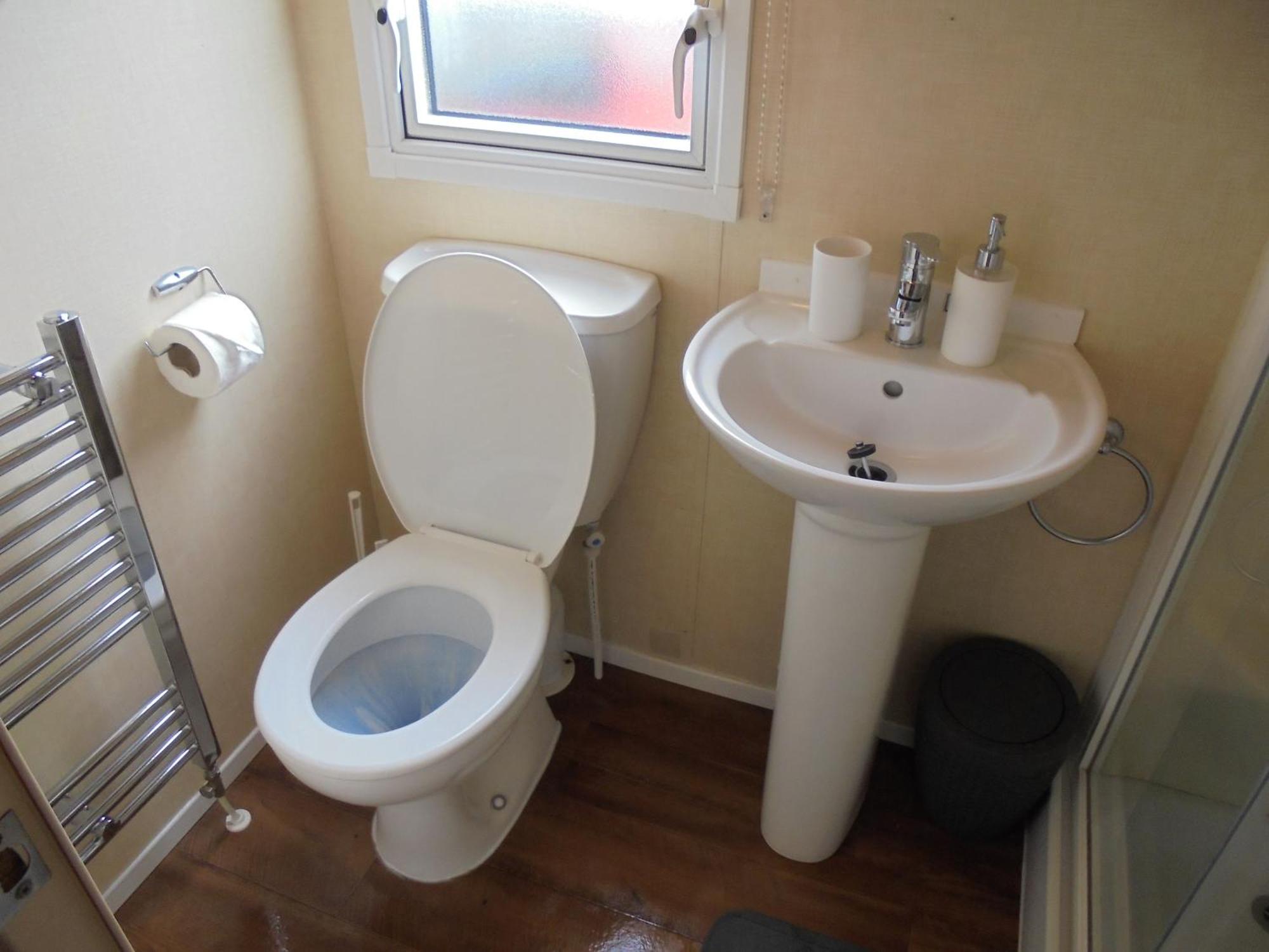 Apartment 8 Berth On Southview Bowness Heated Skegness