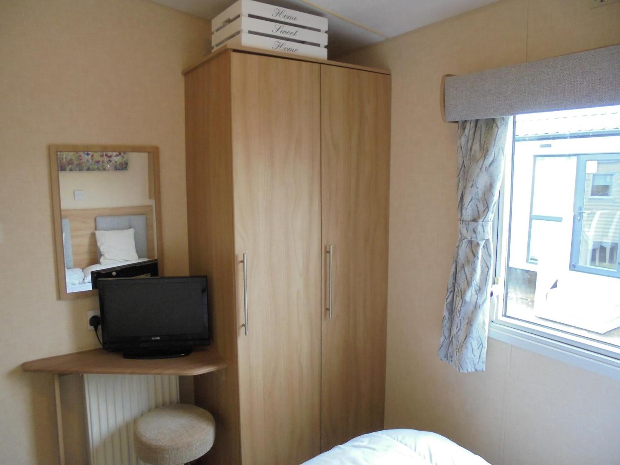 8 Berth On Southview Bowness Heated Skegness
