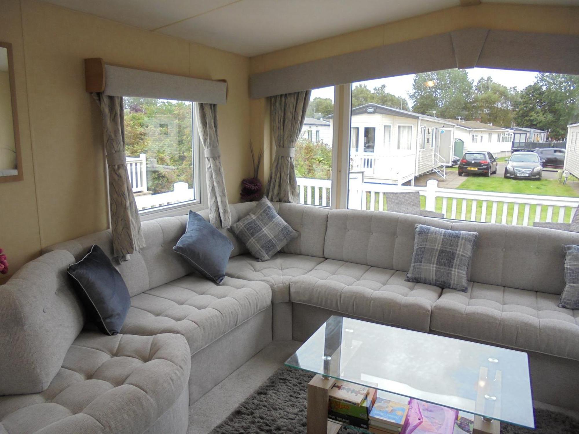 8 Berth On Southview Bowness Heated Skegness
